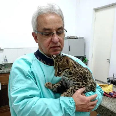 Foto de Clínica Veterinária Dr. Edson Luiz Salomão, uma clínica veterinária em Centro Oriental Rio-grandense