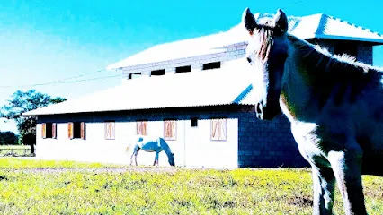 Estância EQUUS CLÍNICA Veterinária - Centro Equestre en Mato Grosso