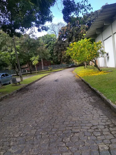 Hospital Veterinário Escola do Departamento de Medicina Veterinária da UFRPE en Metropolitana de Recife